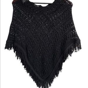 Juniors black crochet shall